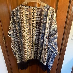 Do Everything in Love. 3rd layering piece. Kimono.
Clothing Wrap